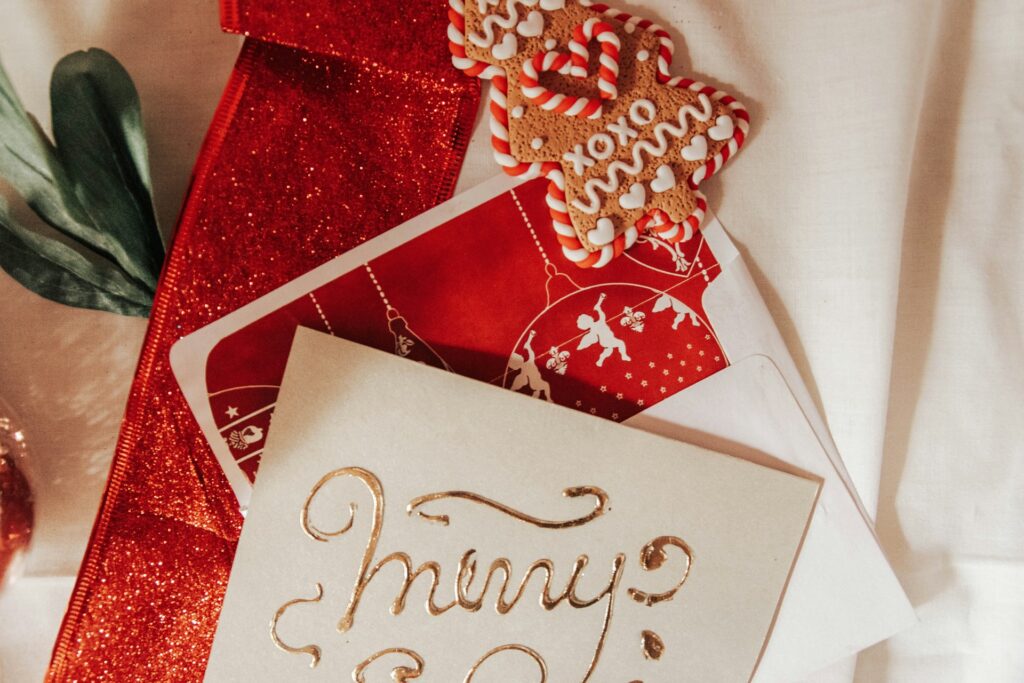 Holiday Spirit Meets Corporate Social Responsibility: Why eCards Are the Sustainable Choice